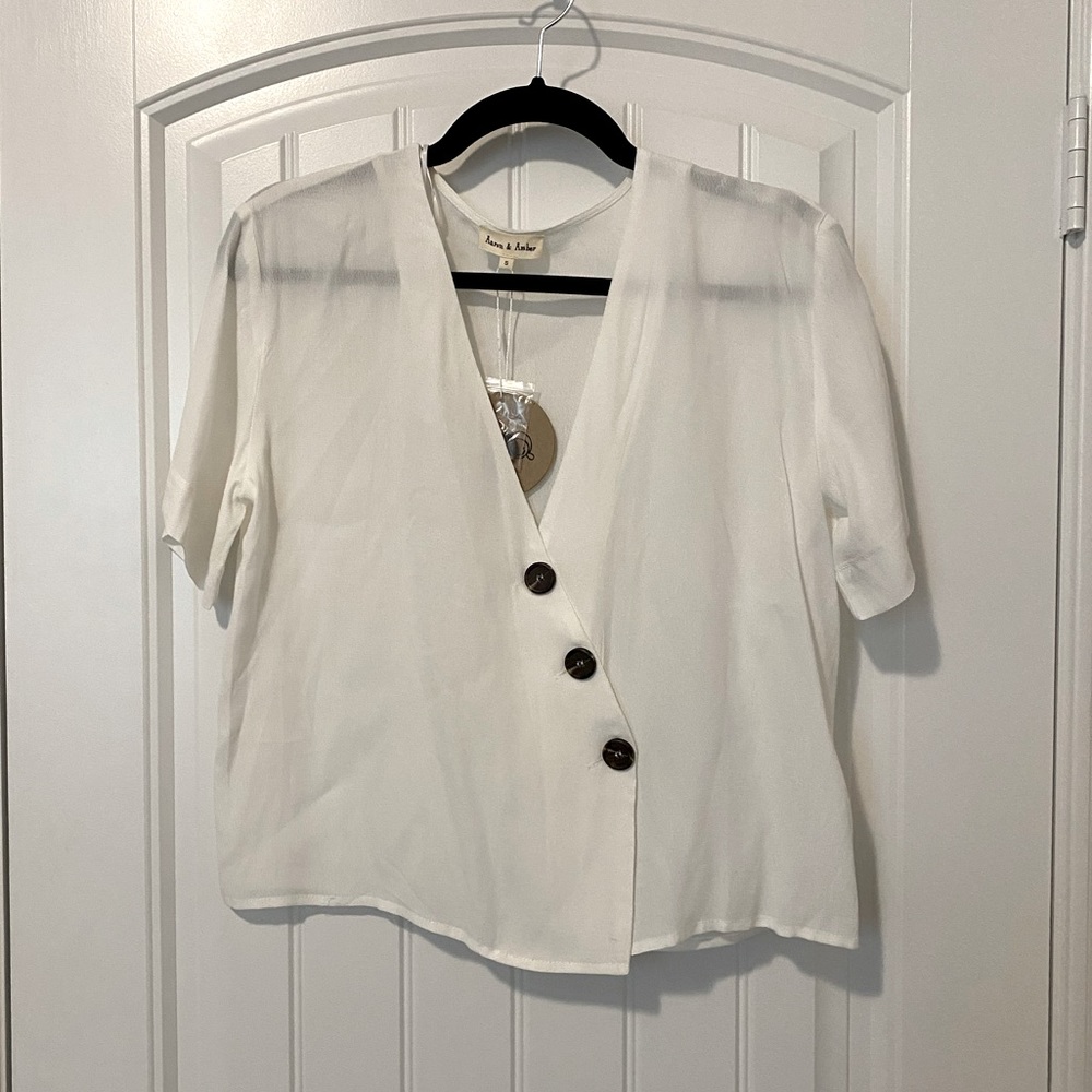 White Crop Top - Perfect for Summer!